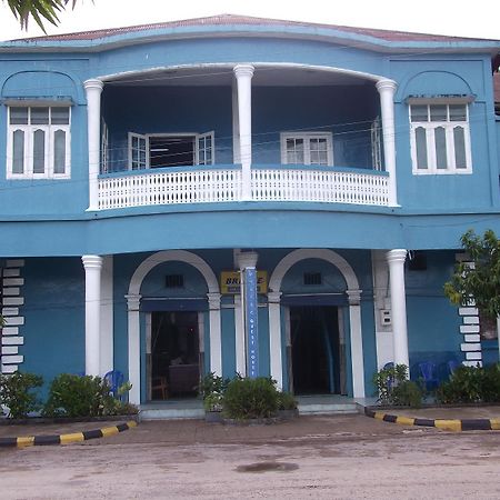 Breeze Guest House Maulmyine Esterno foto