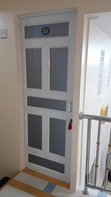 Breeze Guest House Maulmyine Esterno foto