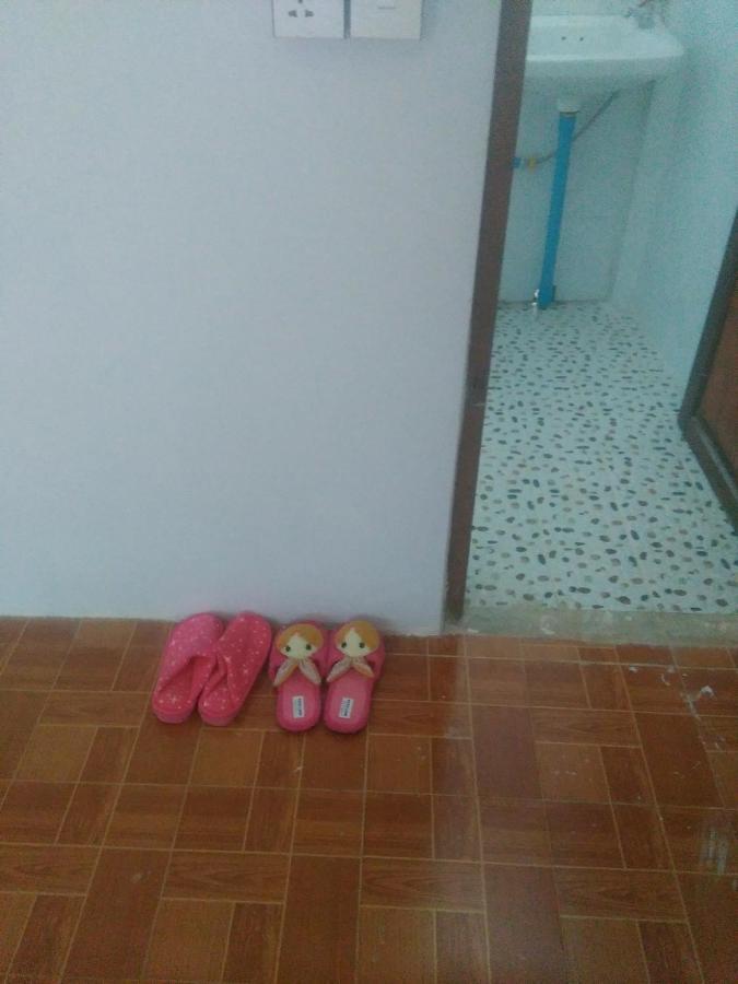 Breeze Guest House Maulmyine Esterno foto